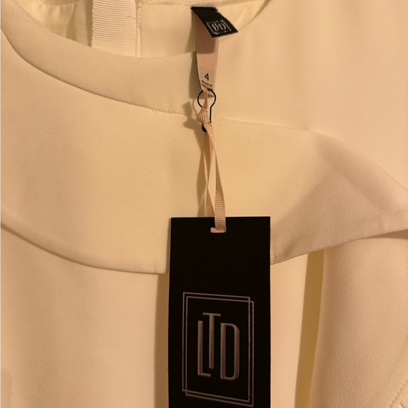 The Limited Lux Collection One Shoulder Dress White - Picture 7 of 8